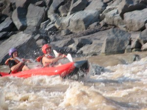 2-Man Paddling Team Challenges Desolation Canyon Rapids