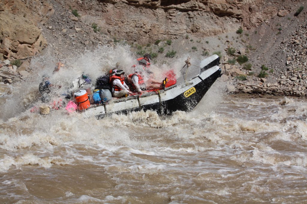 best cataract canyon rafting trips